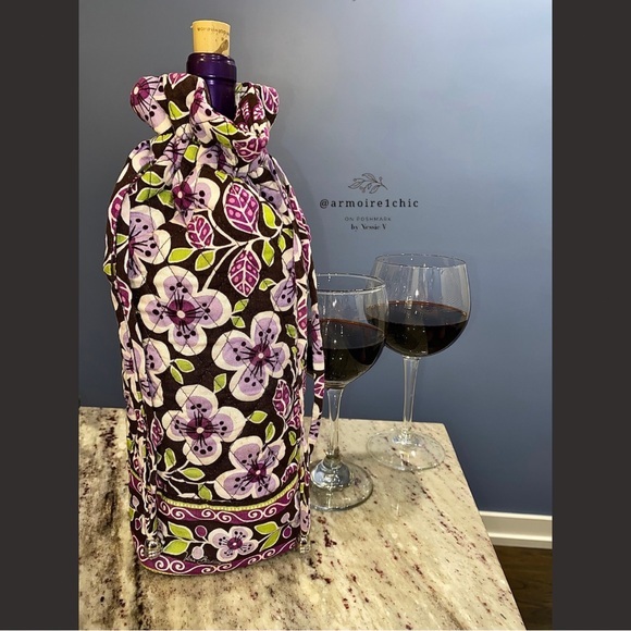 Vera Bradley Handbags - VERA BRADLEY | Purple Floral Draw String Wine Bag